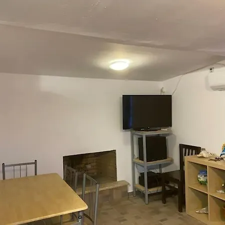 Holiday home σπίτι σε λόφο με θέα τη θάλασσα *