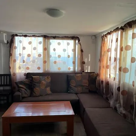 Holiday home σπίτι σε λόφο με θέα τη θάλασσα Karystos (Evia)