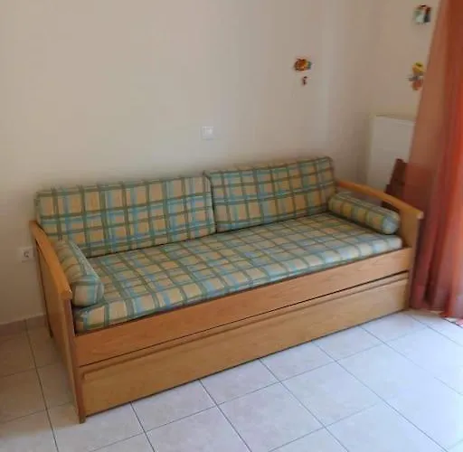 παραθαλασσιο σπιτι στην εξοχη Tsakei