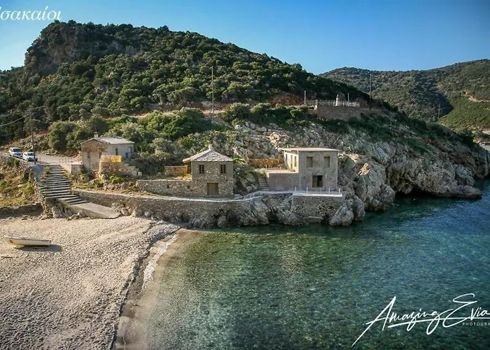 παραθαλασσιο σπιτι στην εξοχη Hébergement de vacances Tsakei