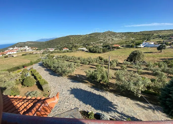 παραθαλασσιο σπιτι στην εξοχη Tsakei