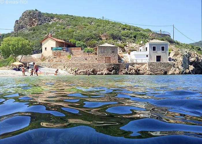 παραθαλασσιο σπιτι στην εξοχη Tsakei